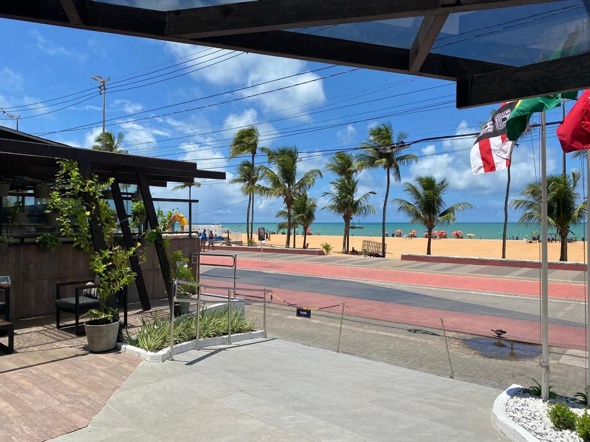 Bela Hospedagem - Marinas Flat - Excelente Localizacao Na Orla De Cabo Branco João Pessoa Exteriör bild
